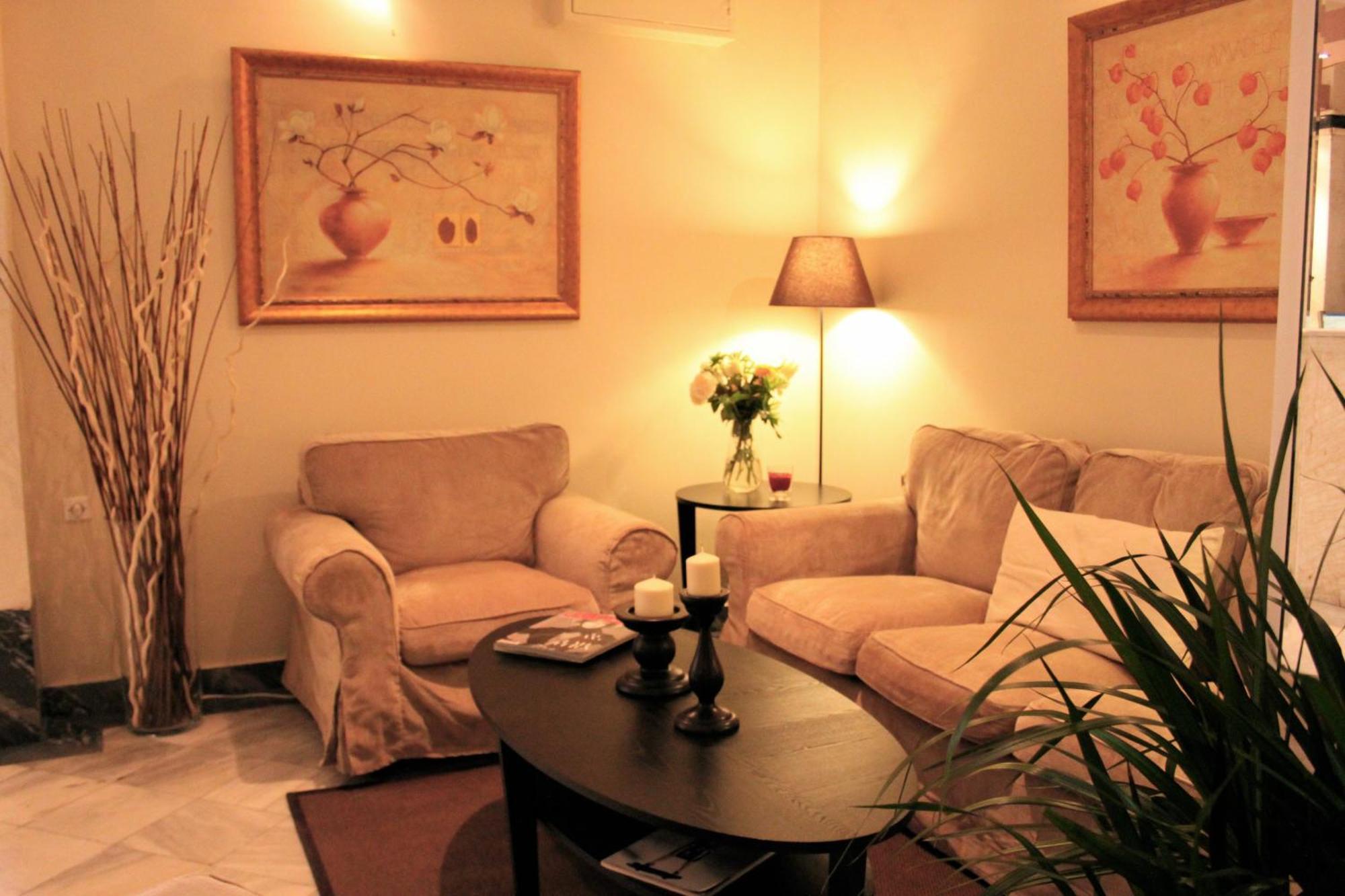 אתונה Achillion Hotel מראה חיצוני תמונה