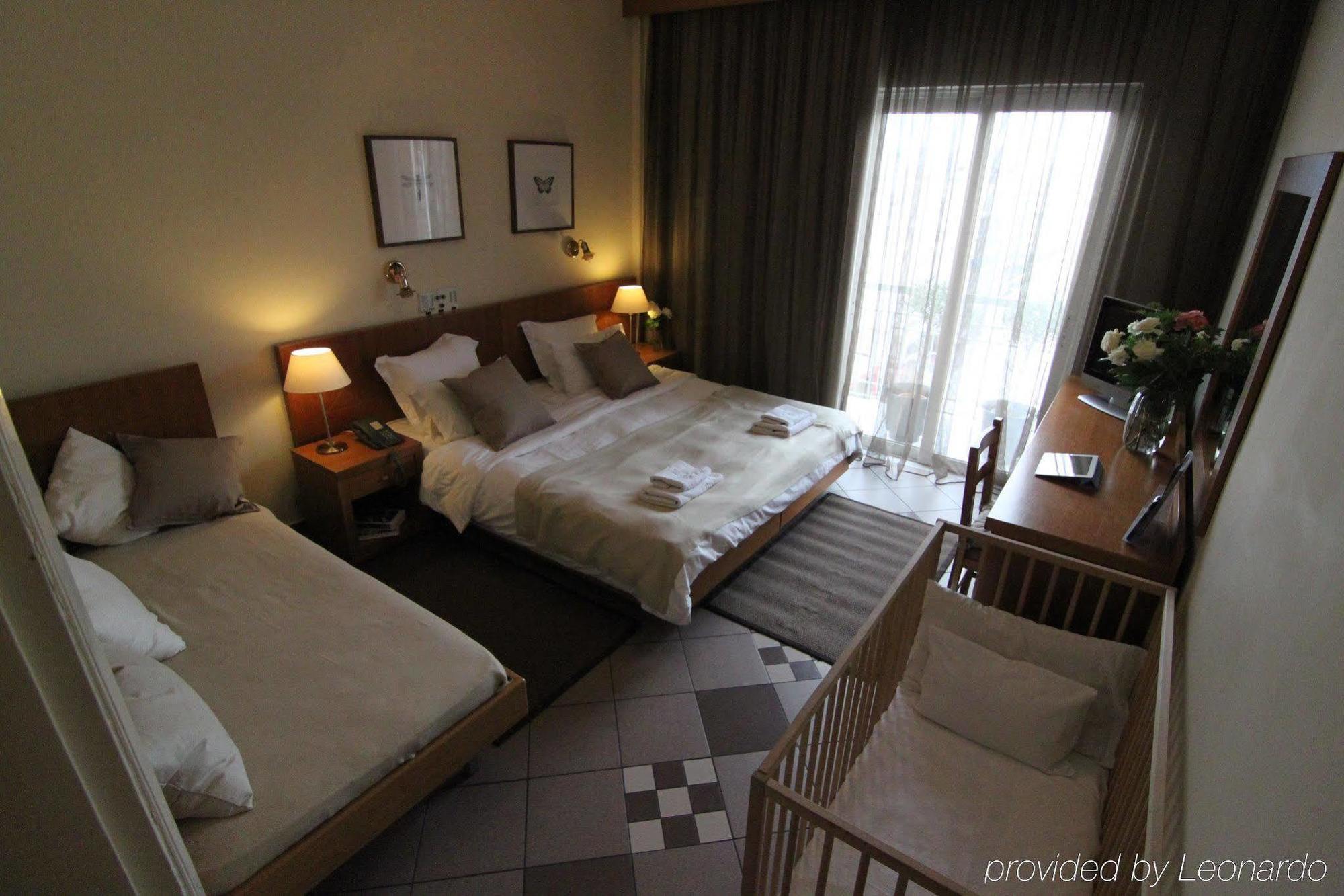 אתונה Achillion Hotel מראה חיצוני תמונה